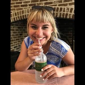 Meet your Posher, Jamila